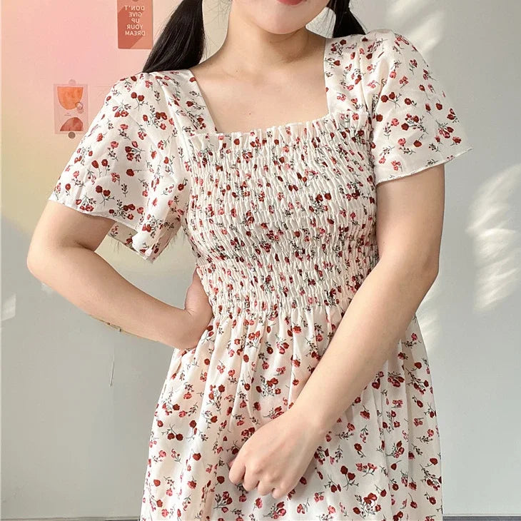 Vestido chiffon estampado, cintura elástica, manga curta